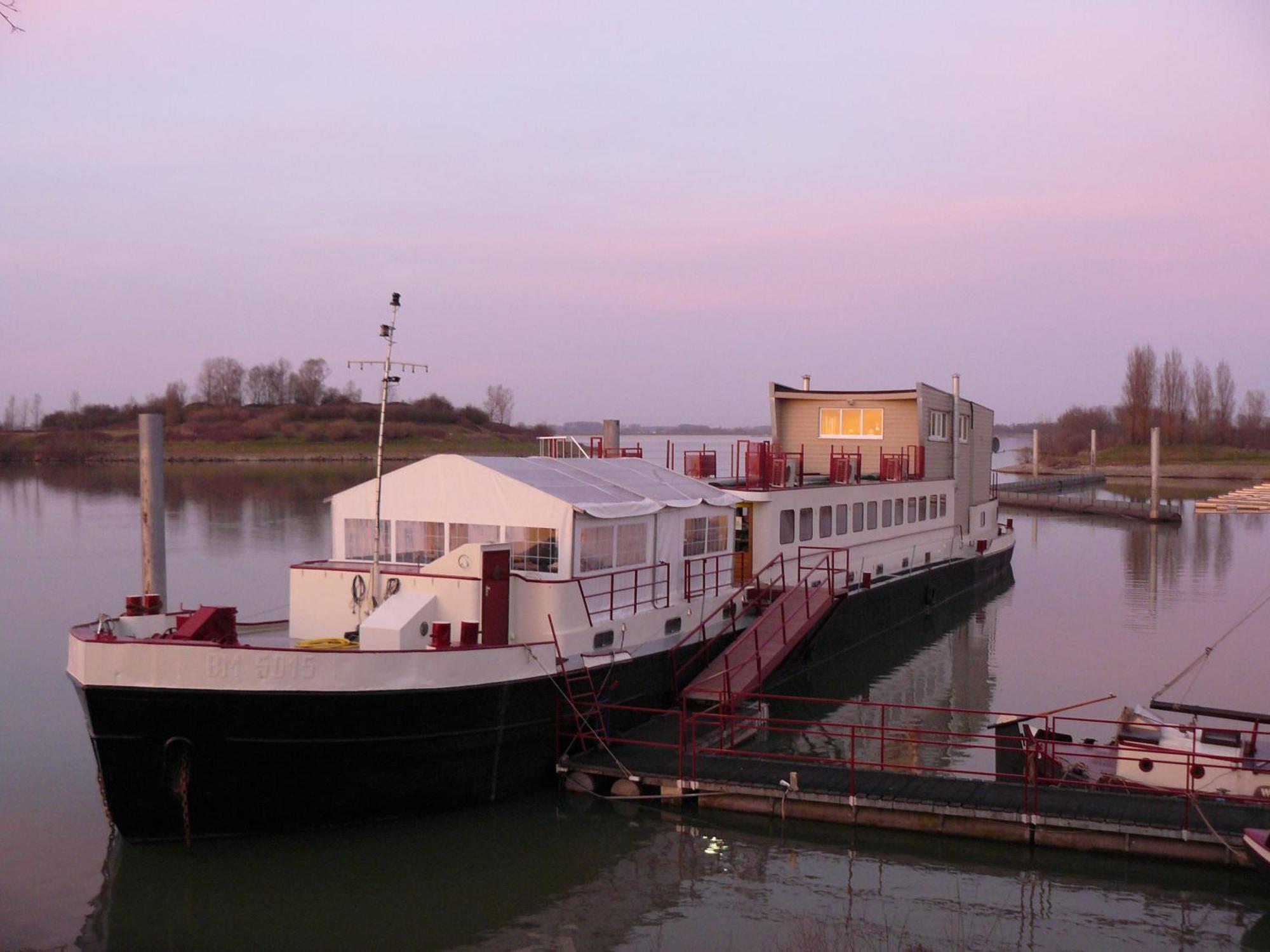 Botel Ophoven Kinrooi Exterior foto